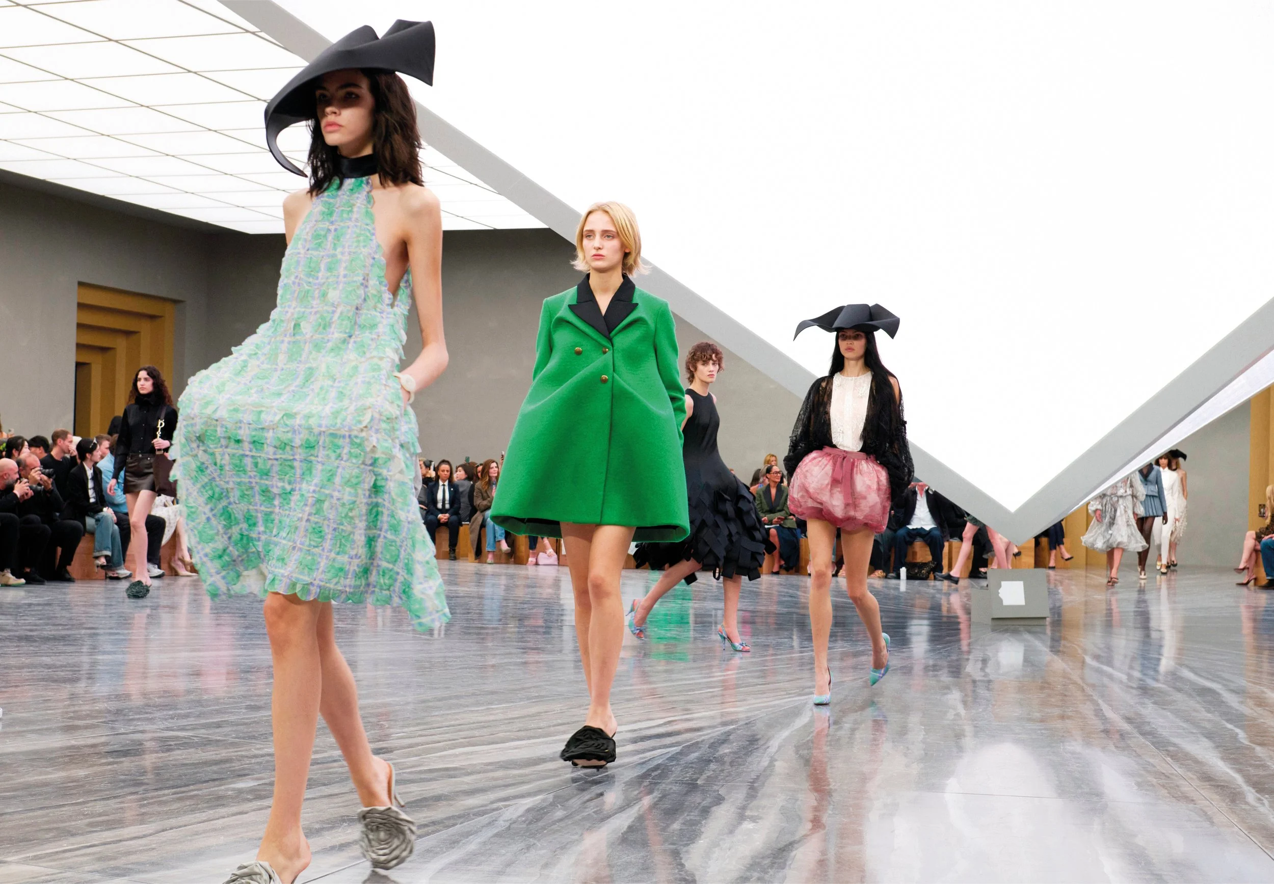 Dior's SS 2026 RTW Collection Is A Reinterpretation Of Heritage